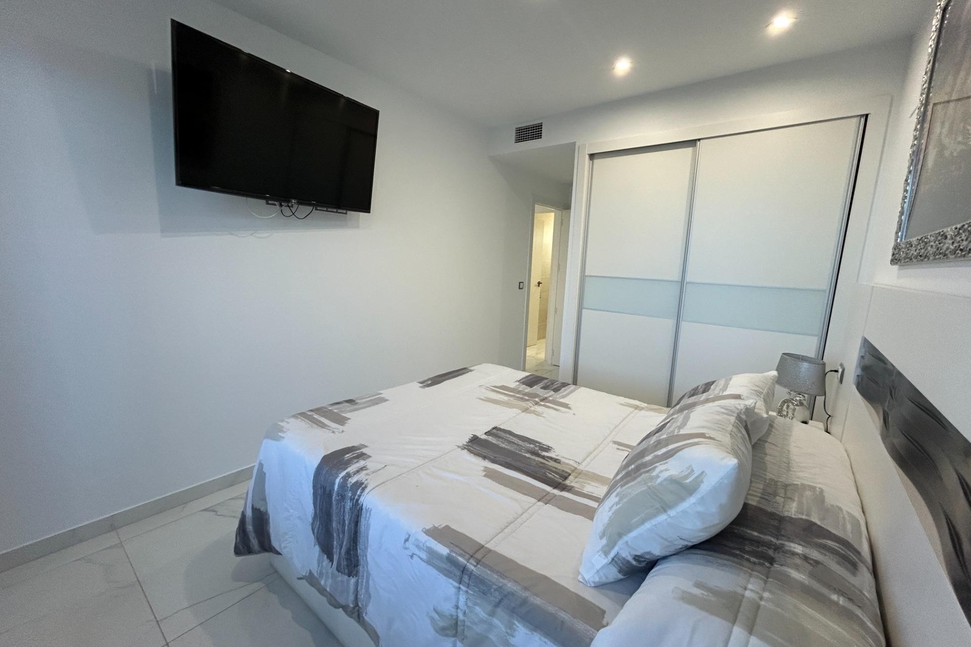 Resale - Apartment - Arenales del Sol