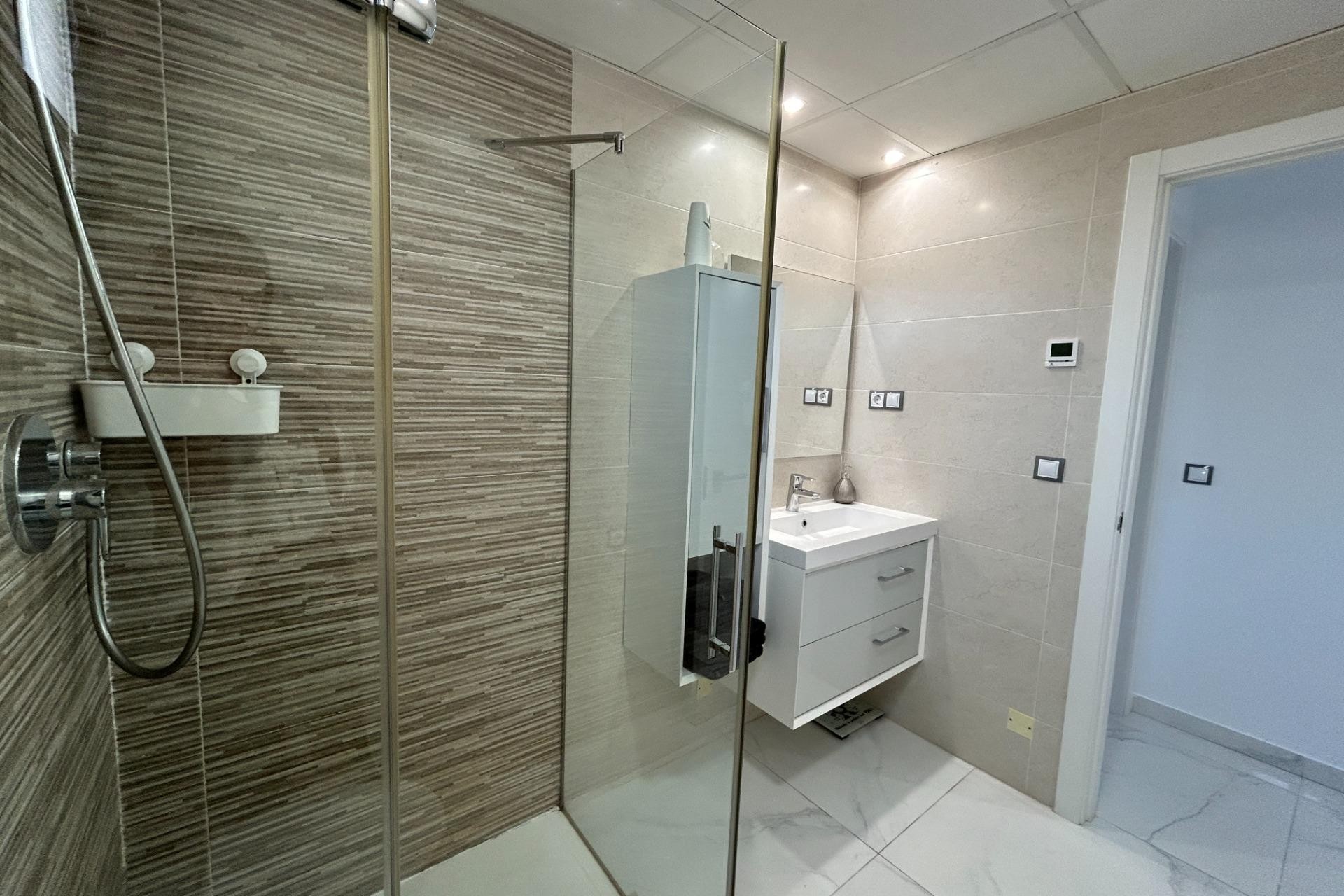 Resale - Apartment - Arenales del Sol