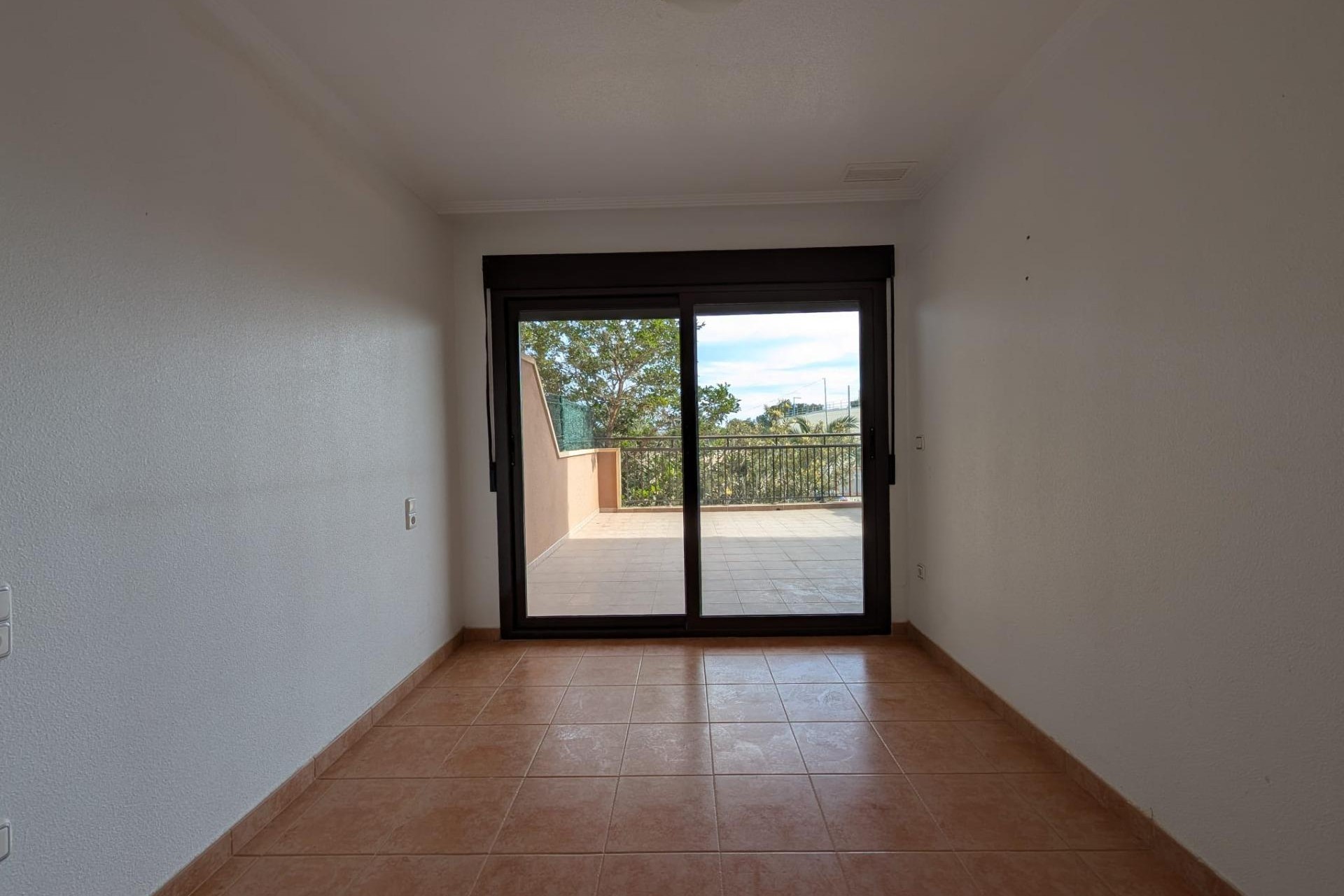 Resale - Apartment - Arenales del Sol