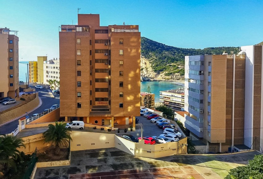 Resale - Apartment - Benidorm - Cala de Benidorm