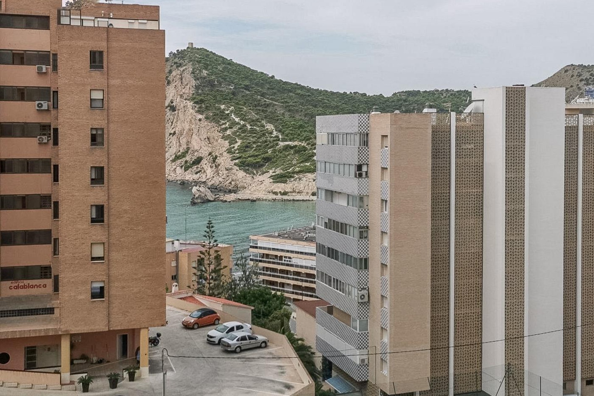 Resale - Apartment - Benidorm - Cala de Benidorm