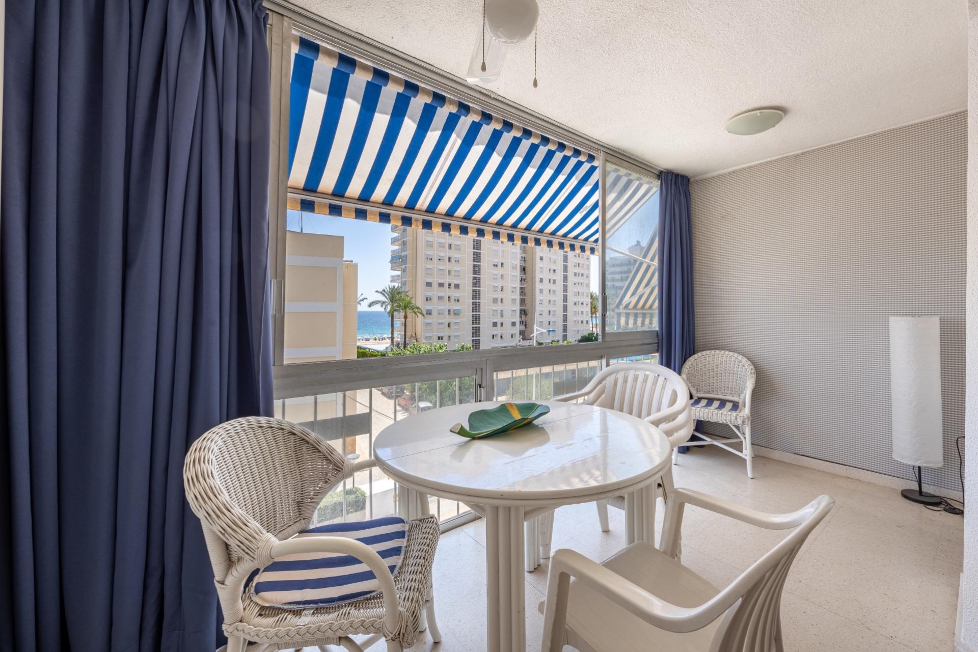 Resale - Apartment - Benidorm - Cala de Benidorm