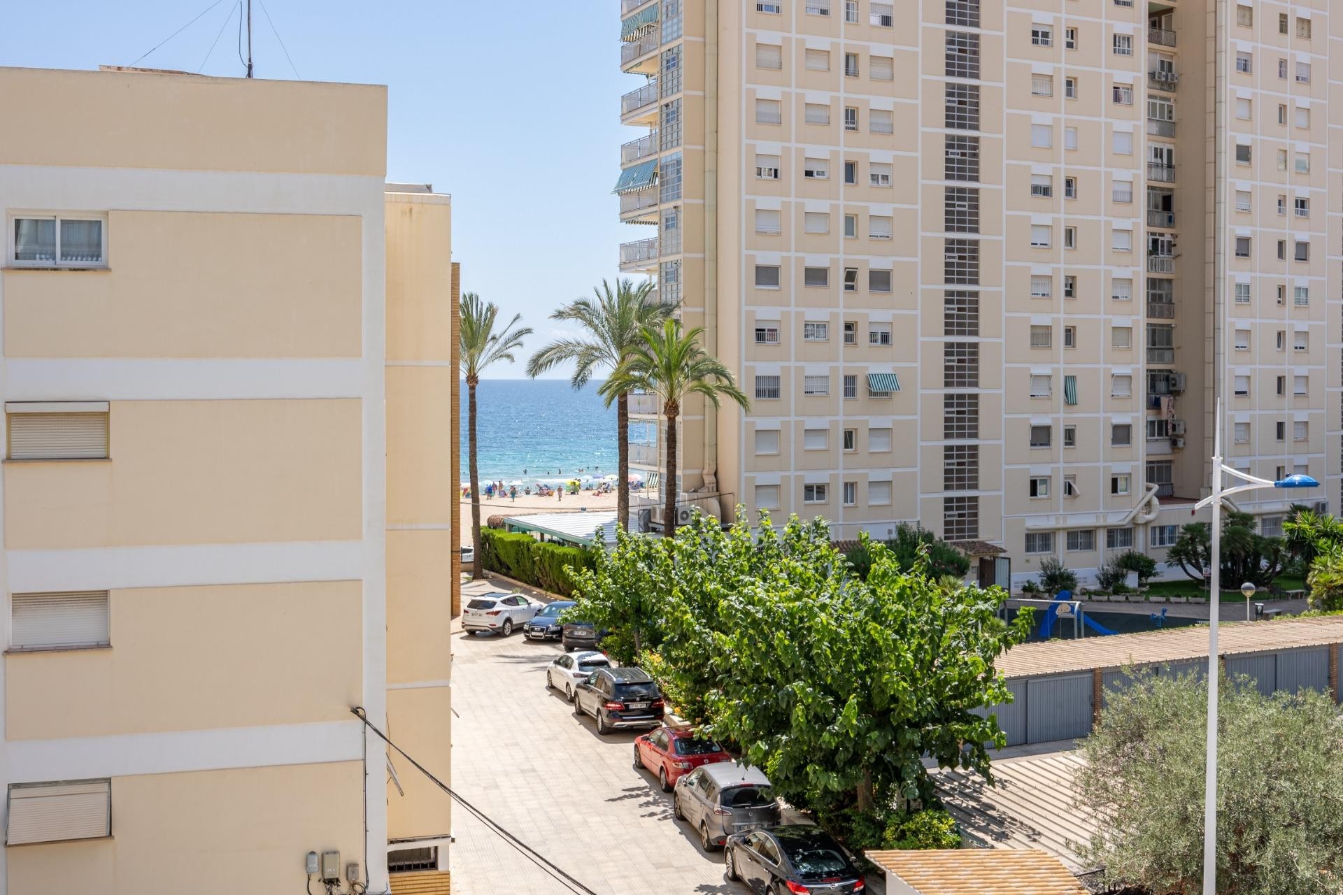 Resale - Apartment - Benidorm - Cala de Benidorm