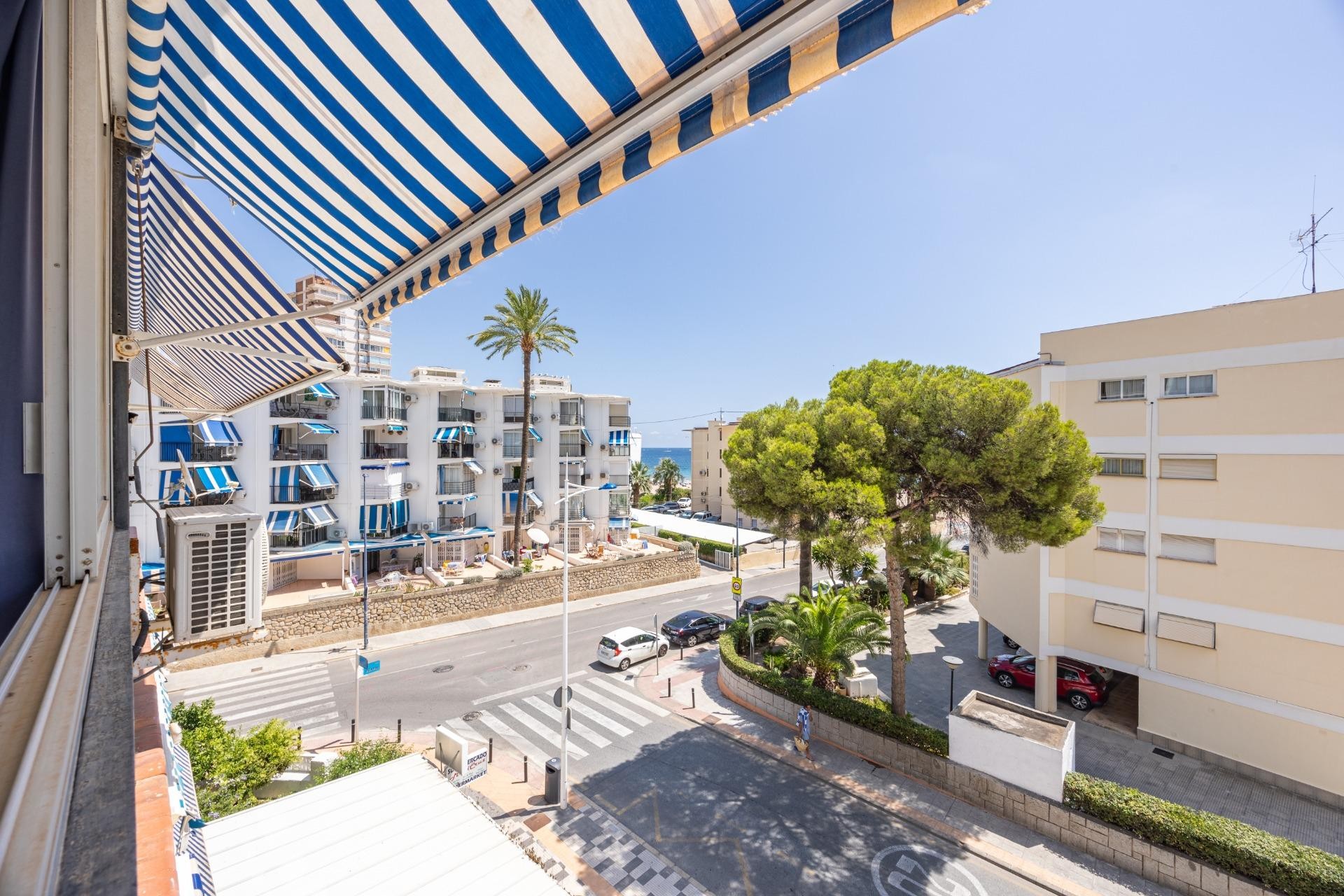 Resale - Apartment - Benidorm - Cala de Benidorm