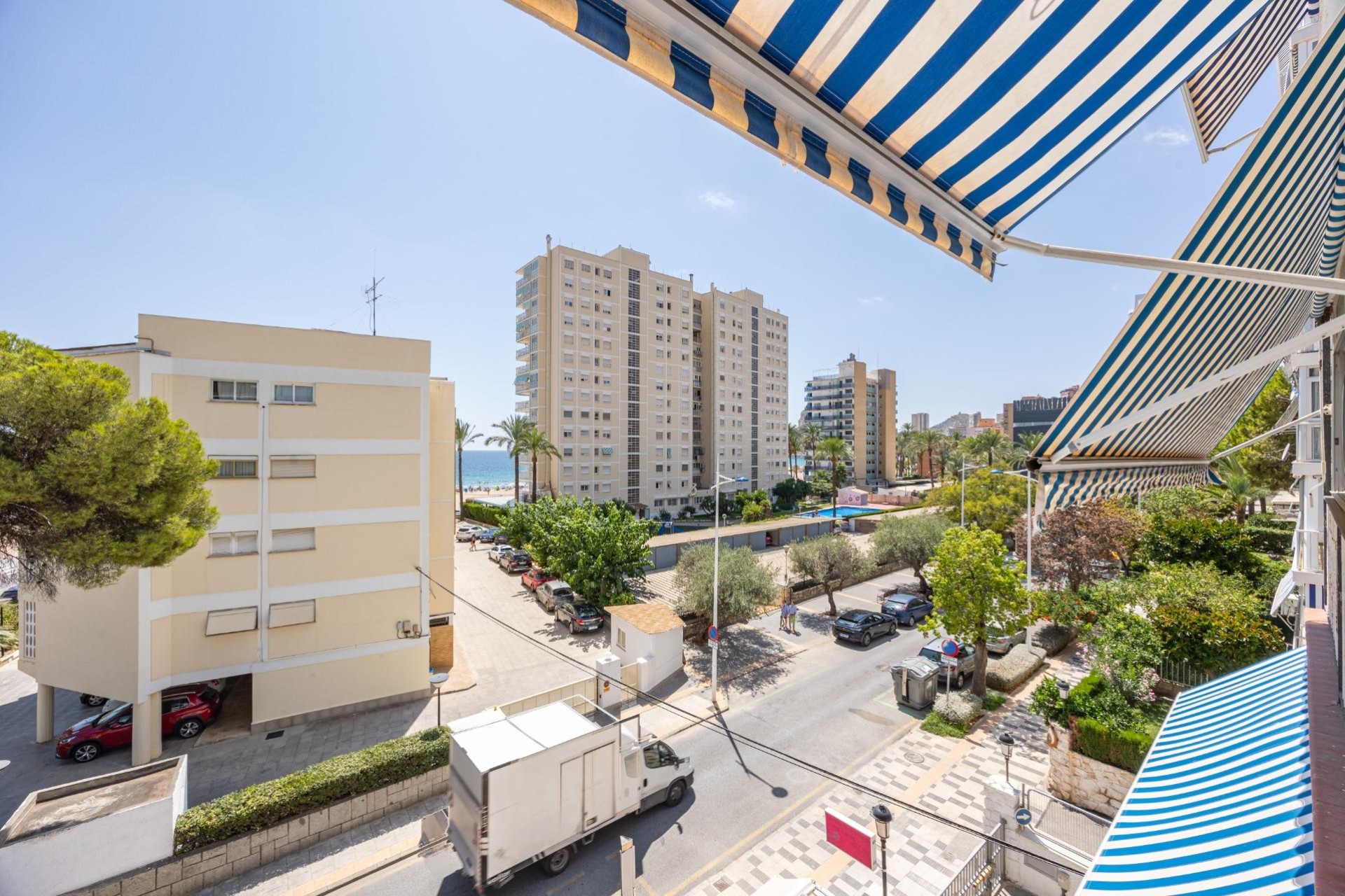 Resale - Apartment - Benidorm - Cala de Benidorm