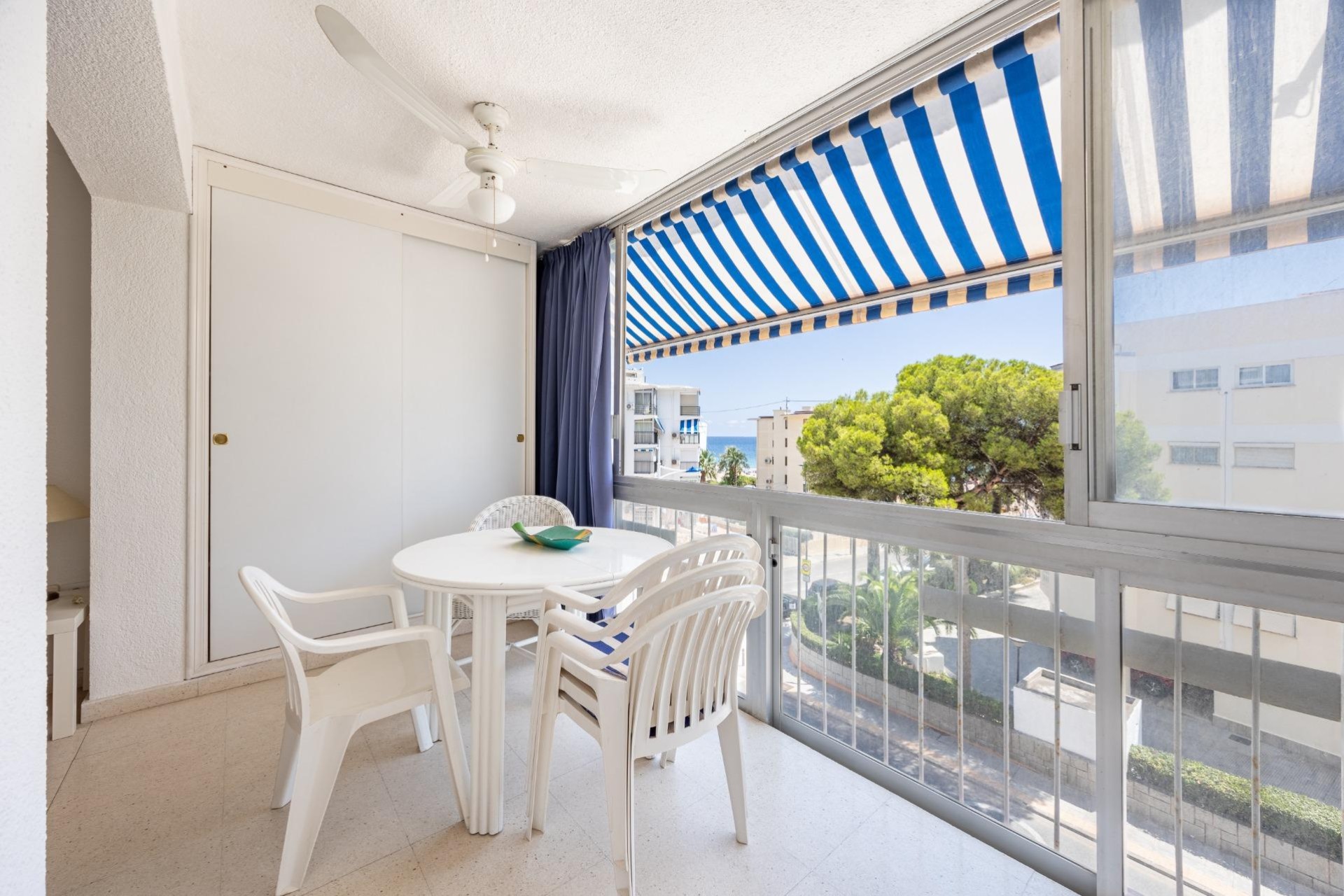 Resale - Apartment - Benidorm - Cala de Benidorm