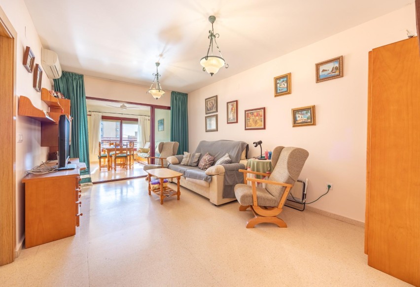 Resale - Apartment - Benidorm - Cala de Benidorm