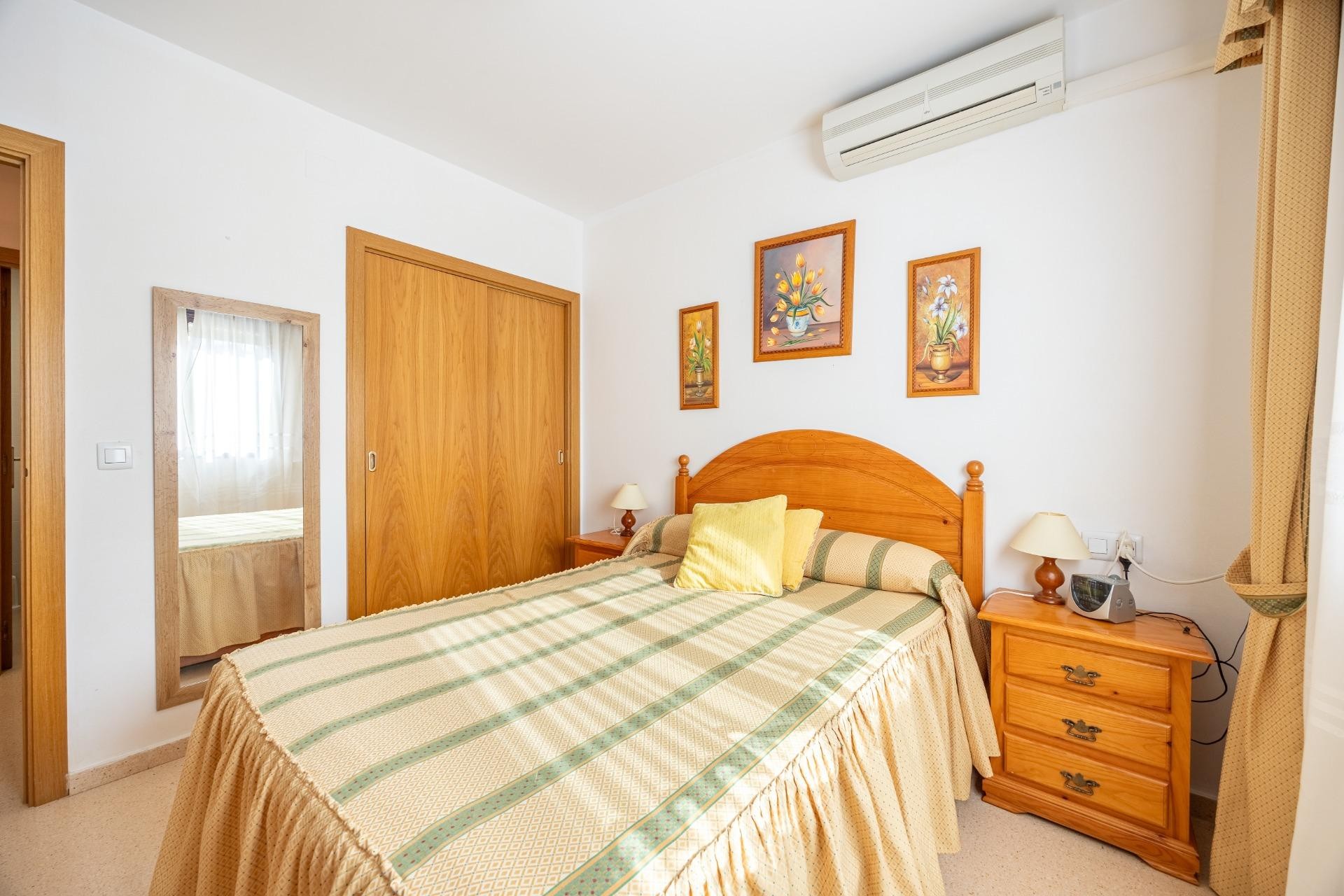 Resale - Apartment - Benidorm - Cala de Benidorm