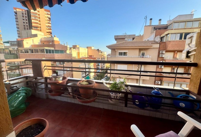 Resale - Apartment - Benidorm - Pueblo Poniente