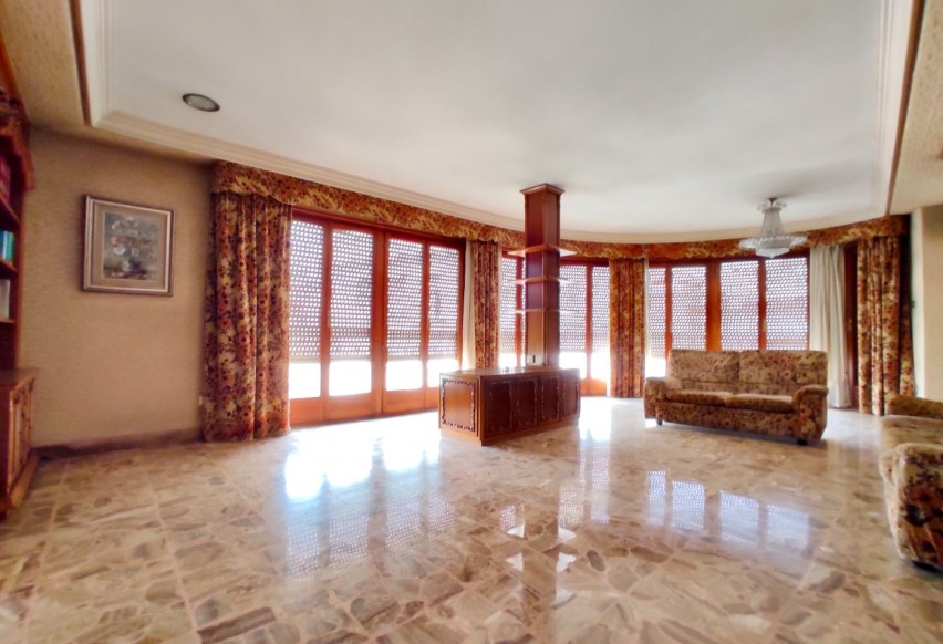 Resale - Apartment - Elche - Center