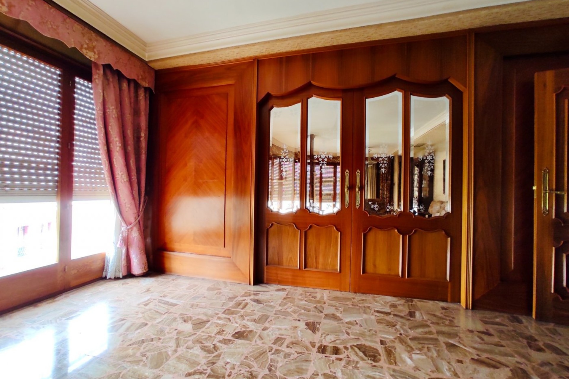 Resale - Apartment - Elche - Center
