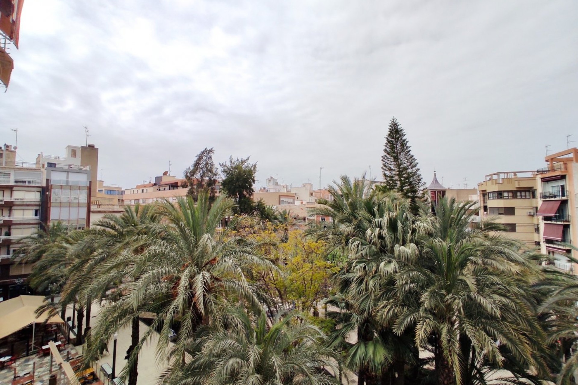 Resale - Apartment - Elche - Center