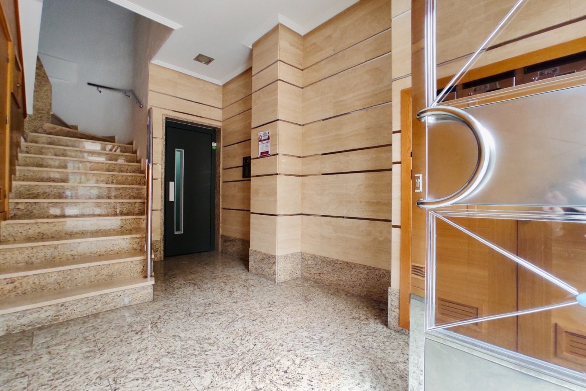 Resale - Apartment - Elche - Center