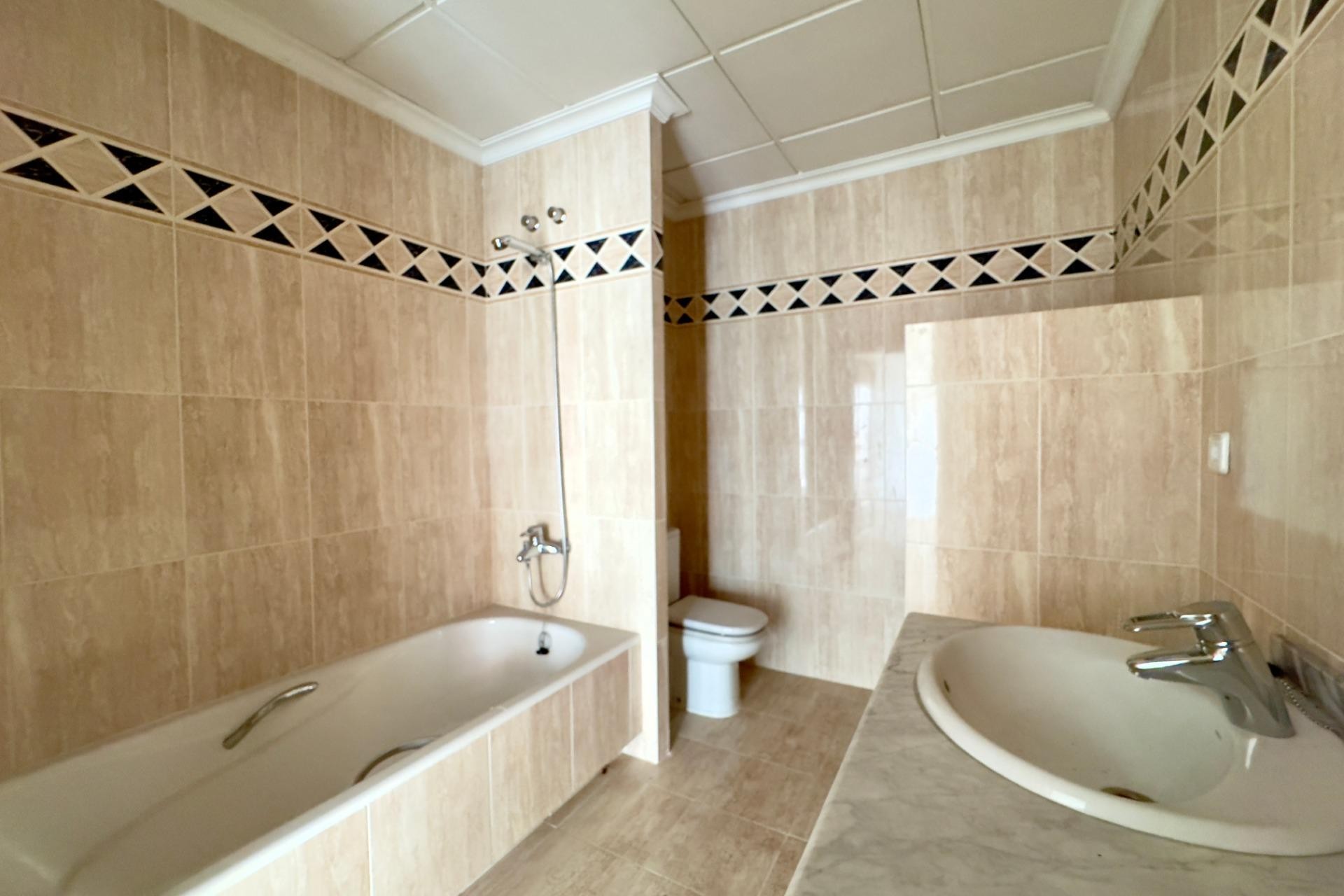 Resale - Apartment - Elche - Center