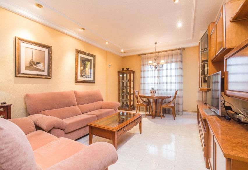 Resale - Apartment - Elche - Corazon de Jesus