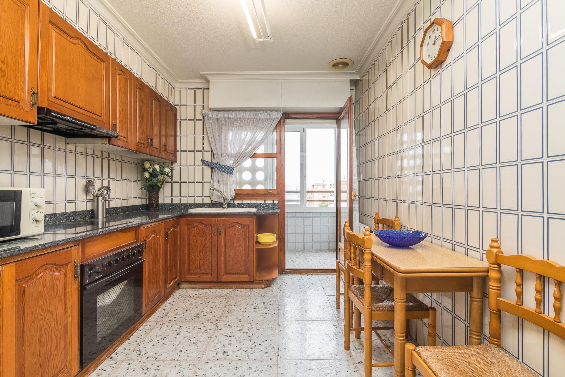 Resale - Apartment - Elche - Corazon de Jesus