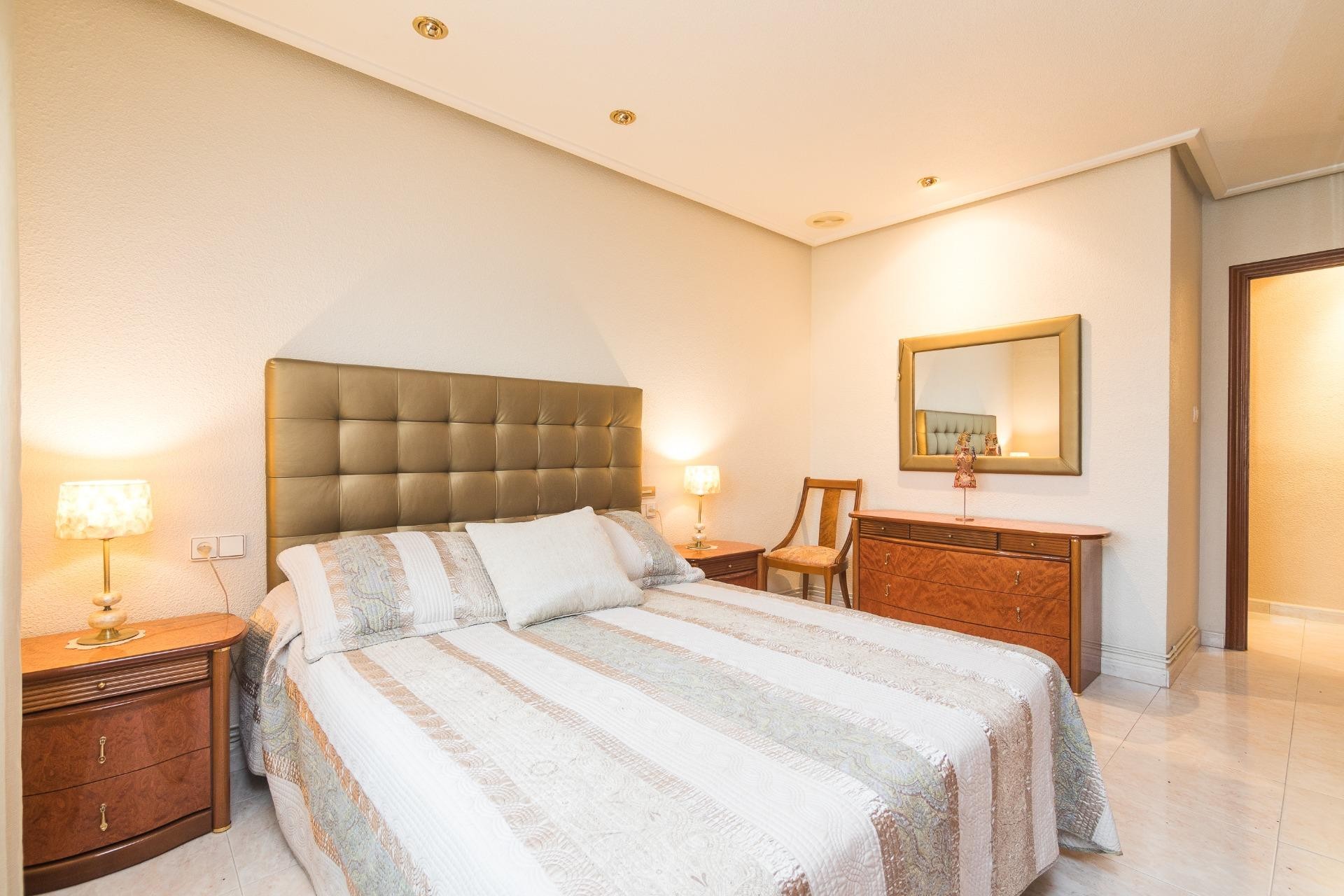 Resale - Apartment - Elche - Corazon de Jesus