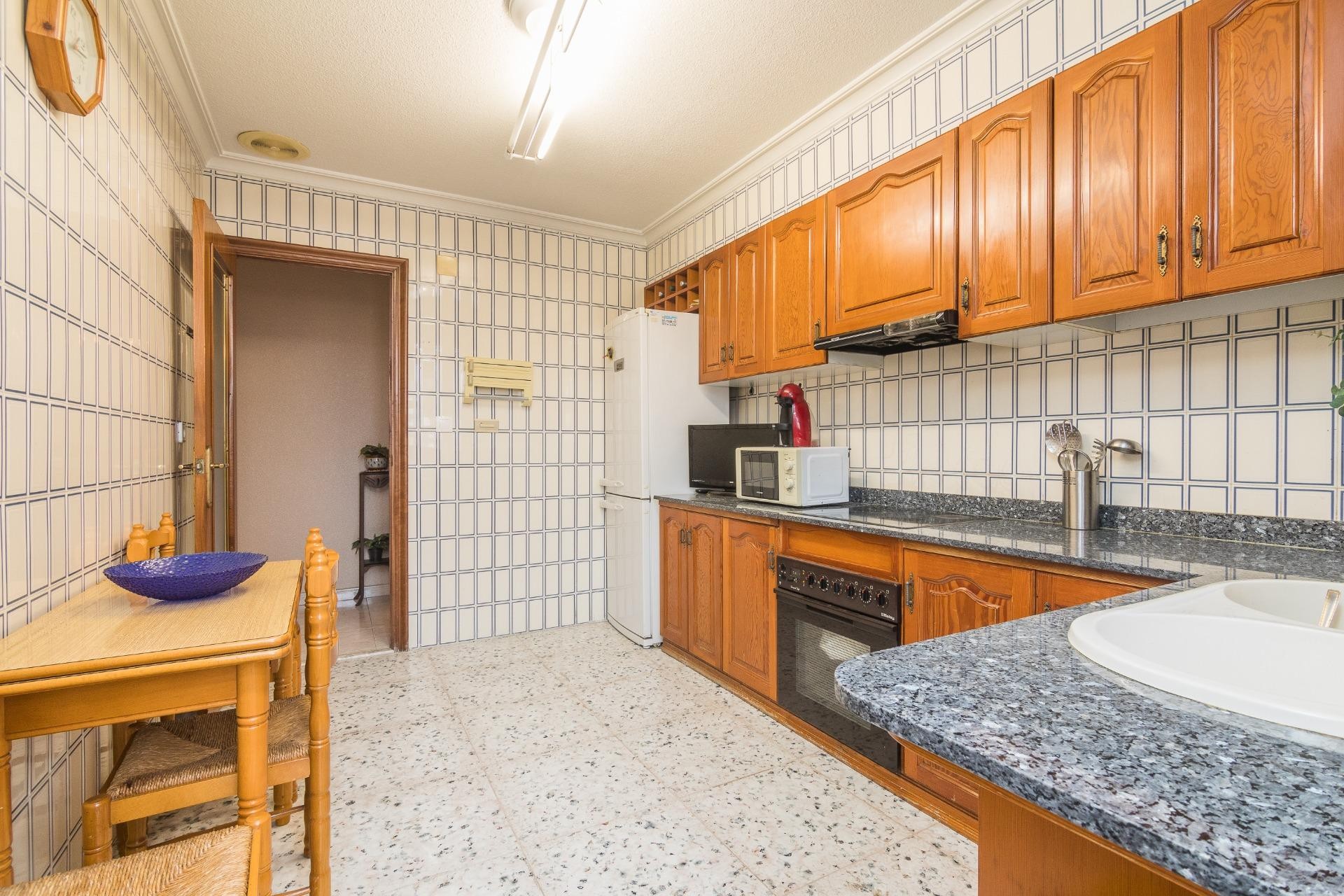 Resale - Apartment - Elche - Corazon de Jesus