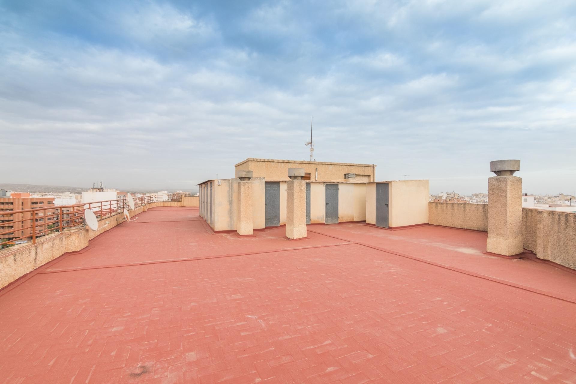 Resale - Apartment - Elche - Corazon de Jesus