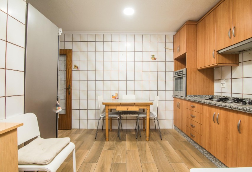 Resale - Apartment - Elche - Corazon de Jesus