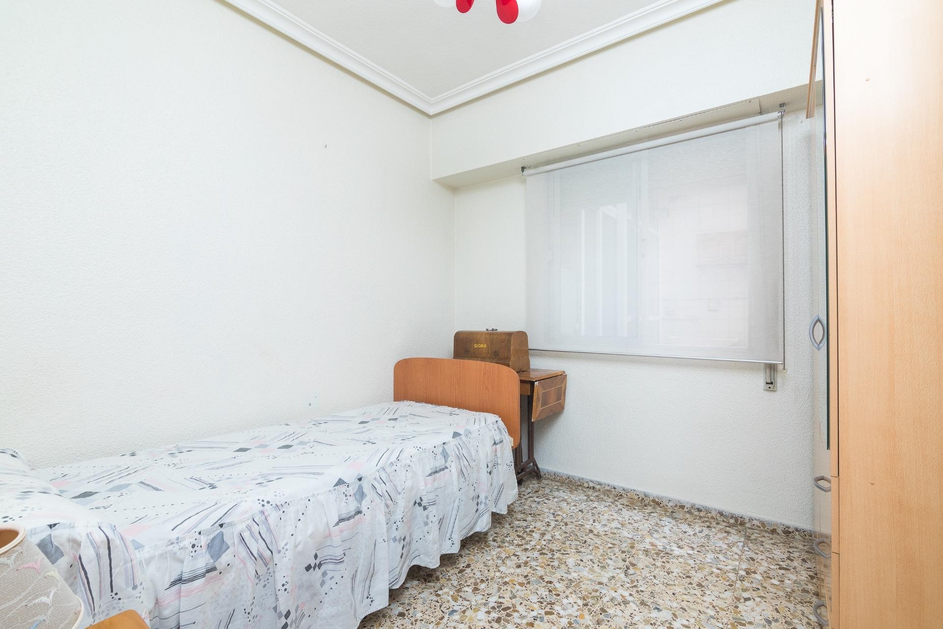 Resale - Apartment - Elche - Corazon de Jesus