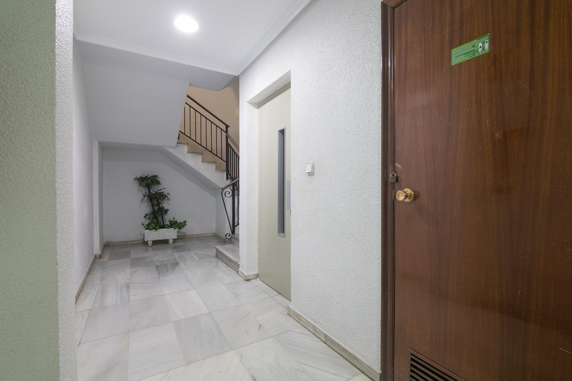 Resale - Apartment - Elche - Corazon de Jesus