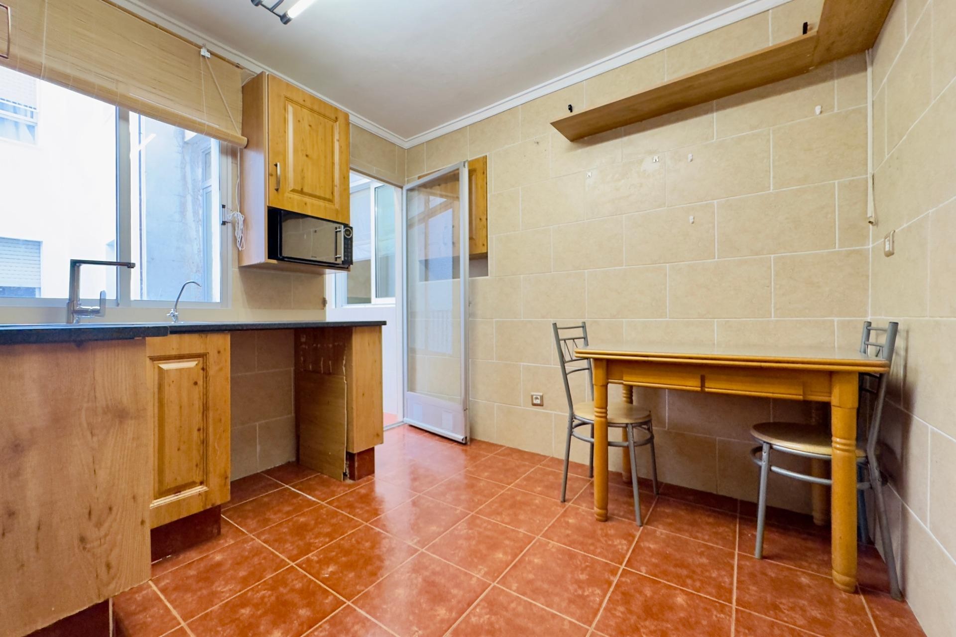 Resale - Apartment - Elche - Corazon de Jesus