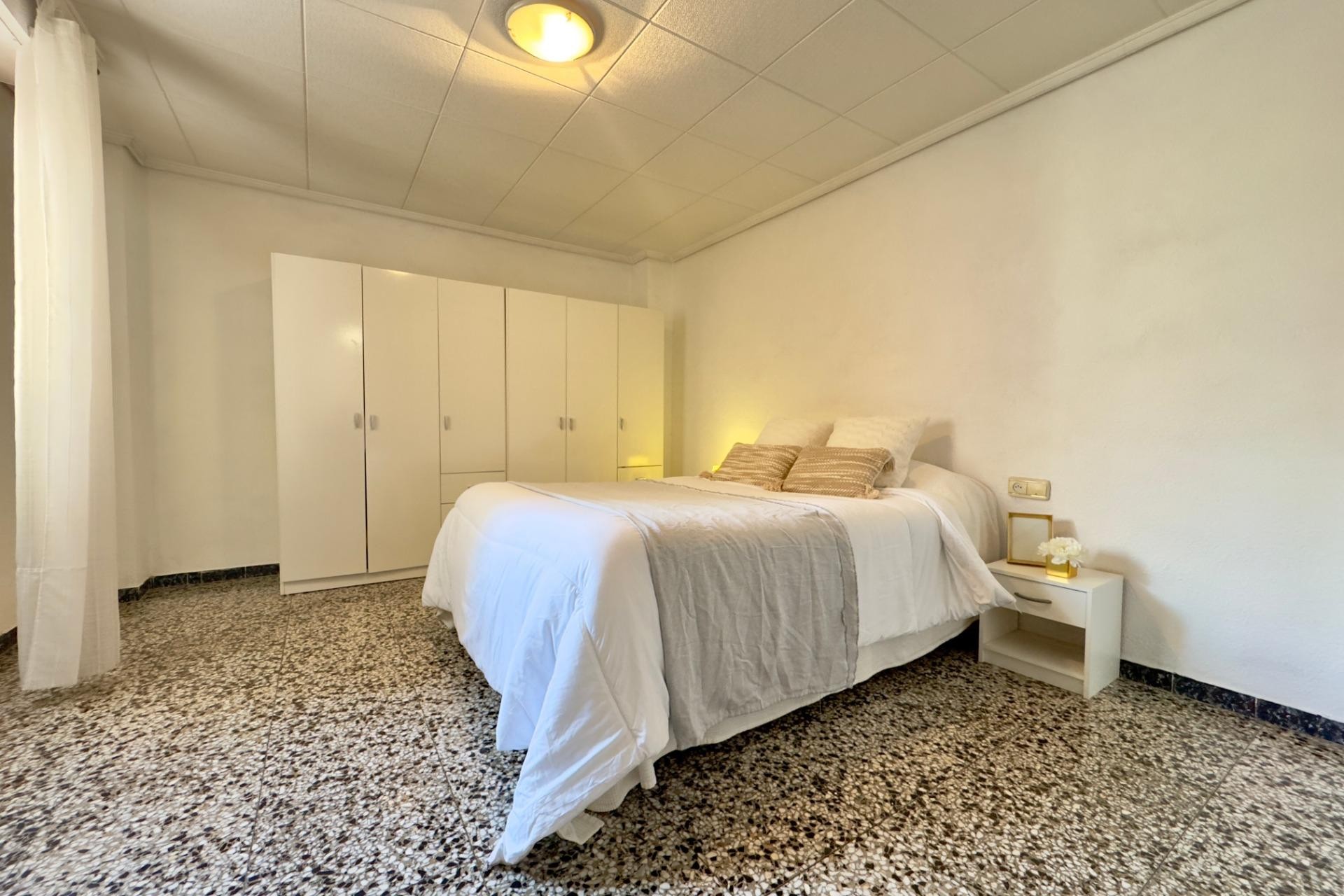 Resale - Apartment - Elche - Corazon de Jesus