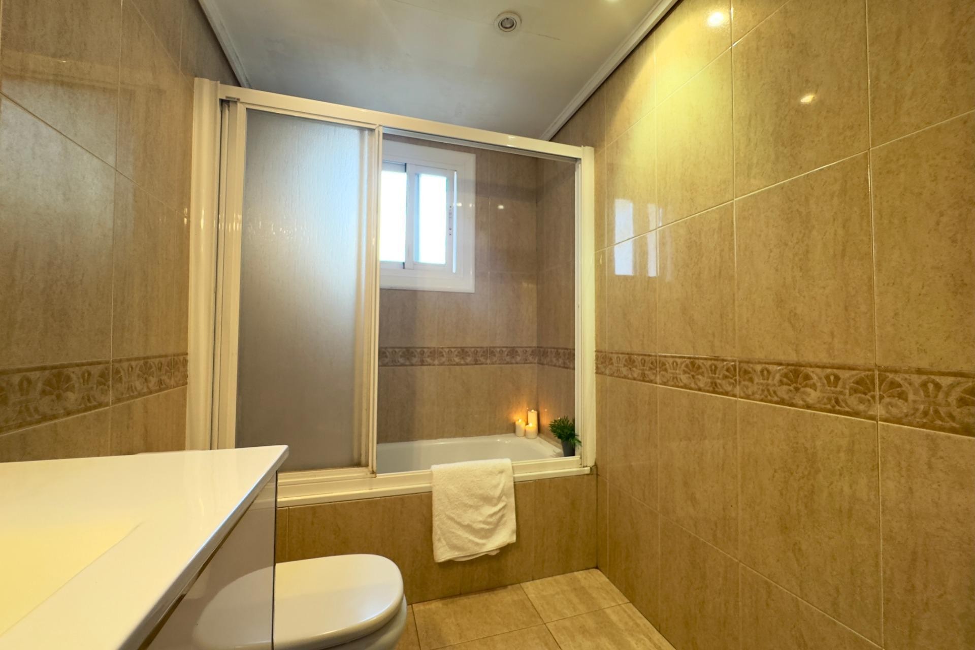 Resale - Apartment - Elche - Corazon de Jesus