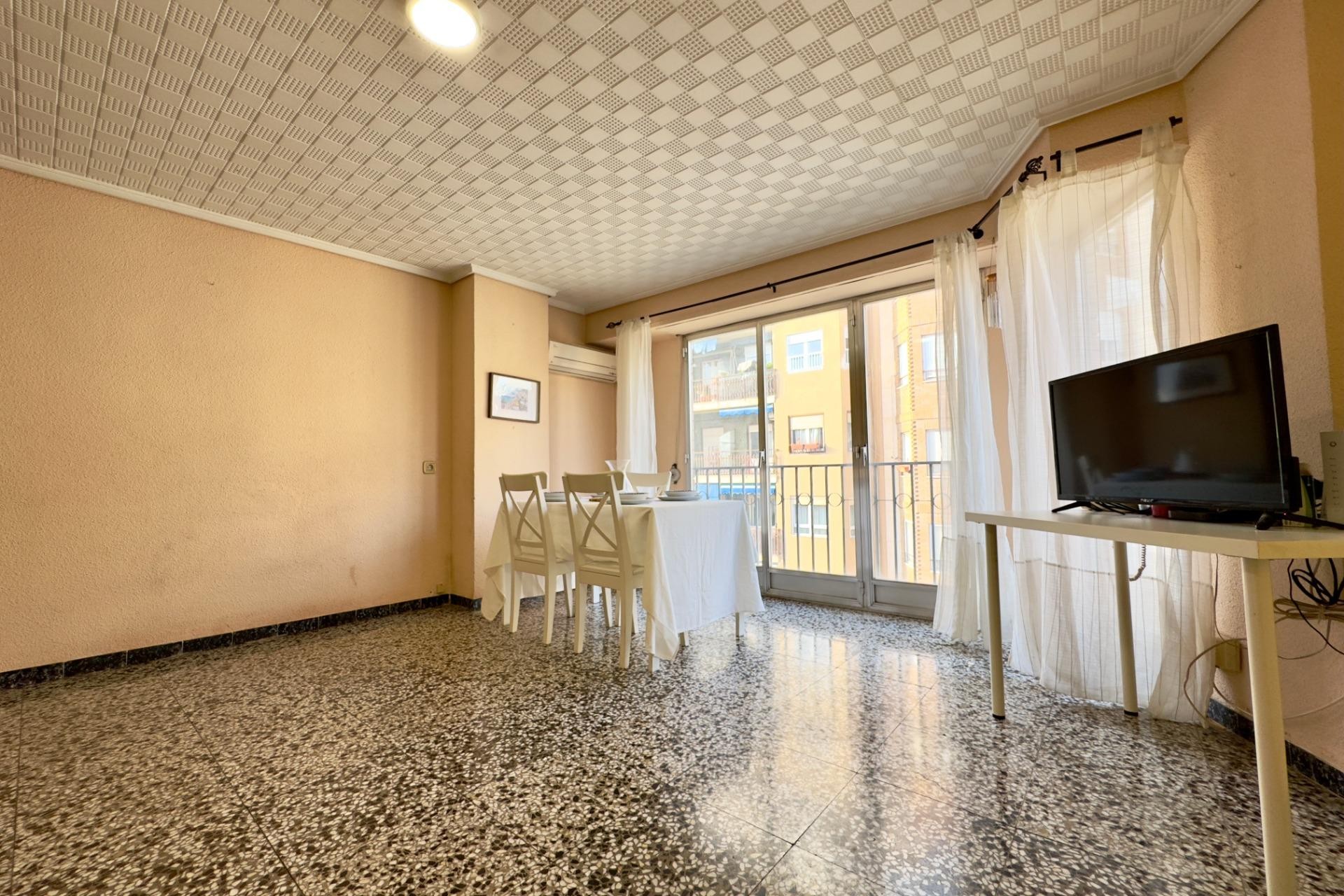 Resale - Apartment - Elche - Corazon de Jesus