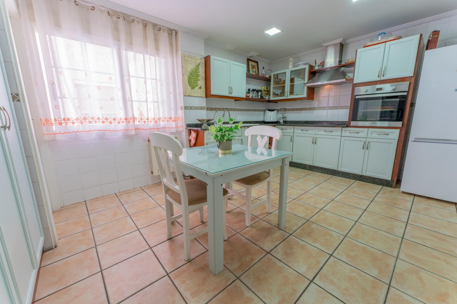 Resale - Apartment - Elche - Corazon de Jesus