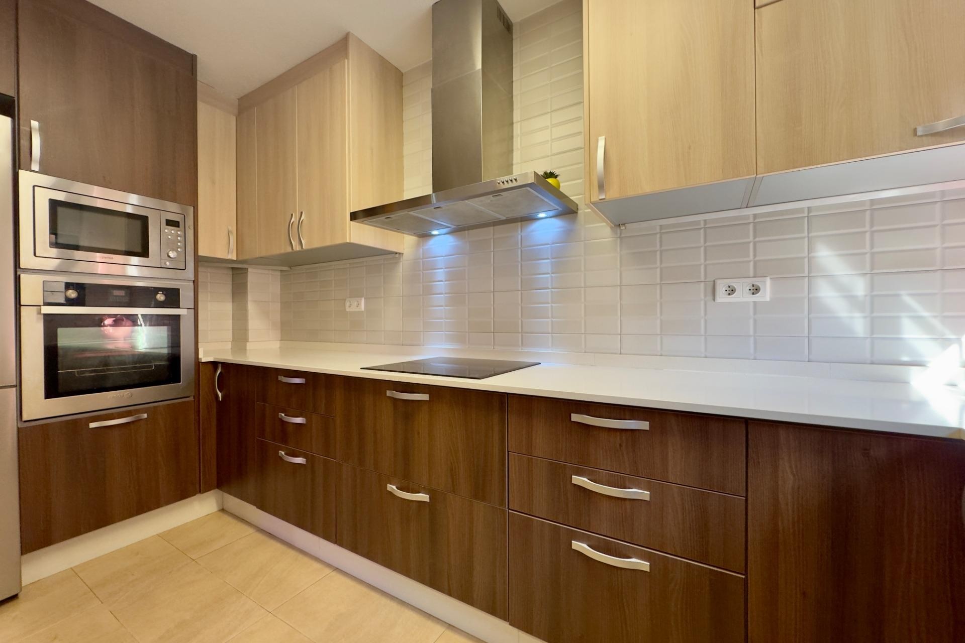 Resale - Apartment - Elche - Corazon de Jesus