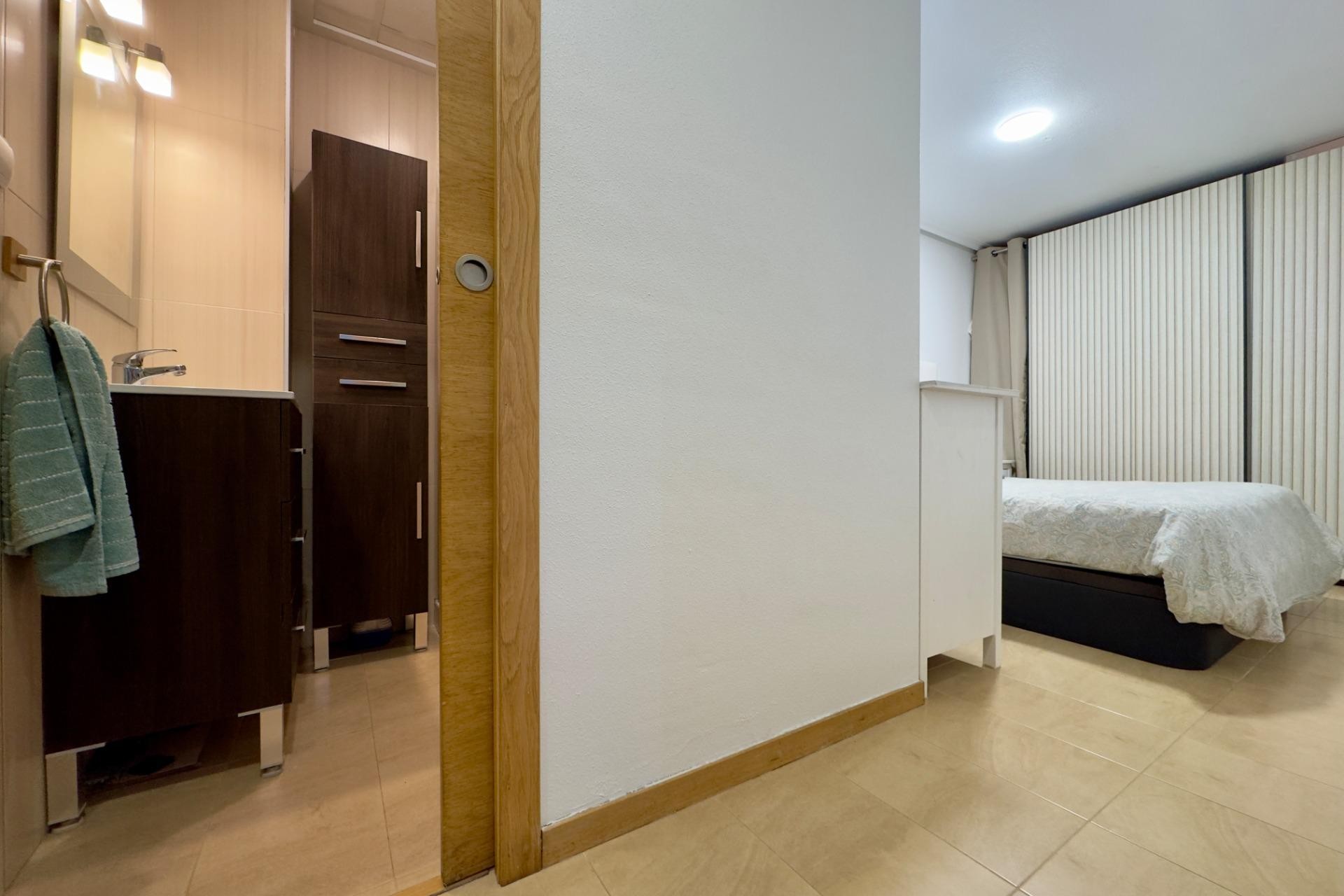 Resale - Apartment - Elche - Corazon de Jesus