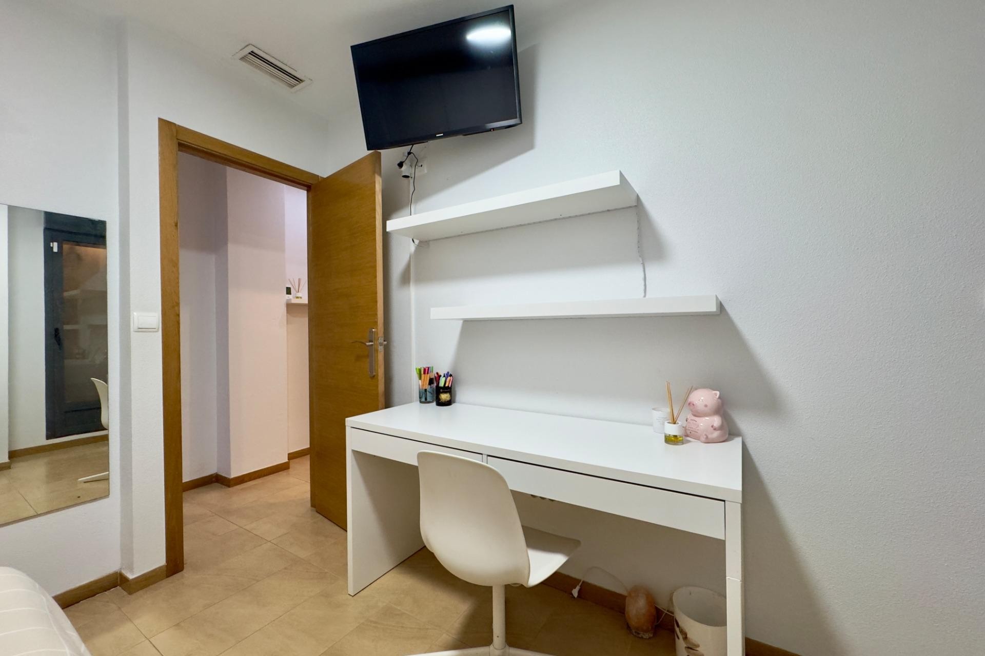 Resale - Apartment - Elche - Corazon de Jesus