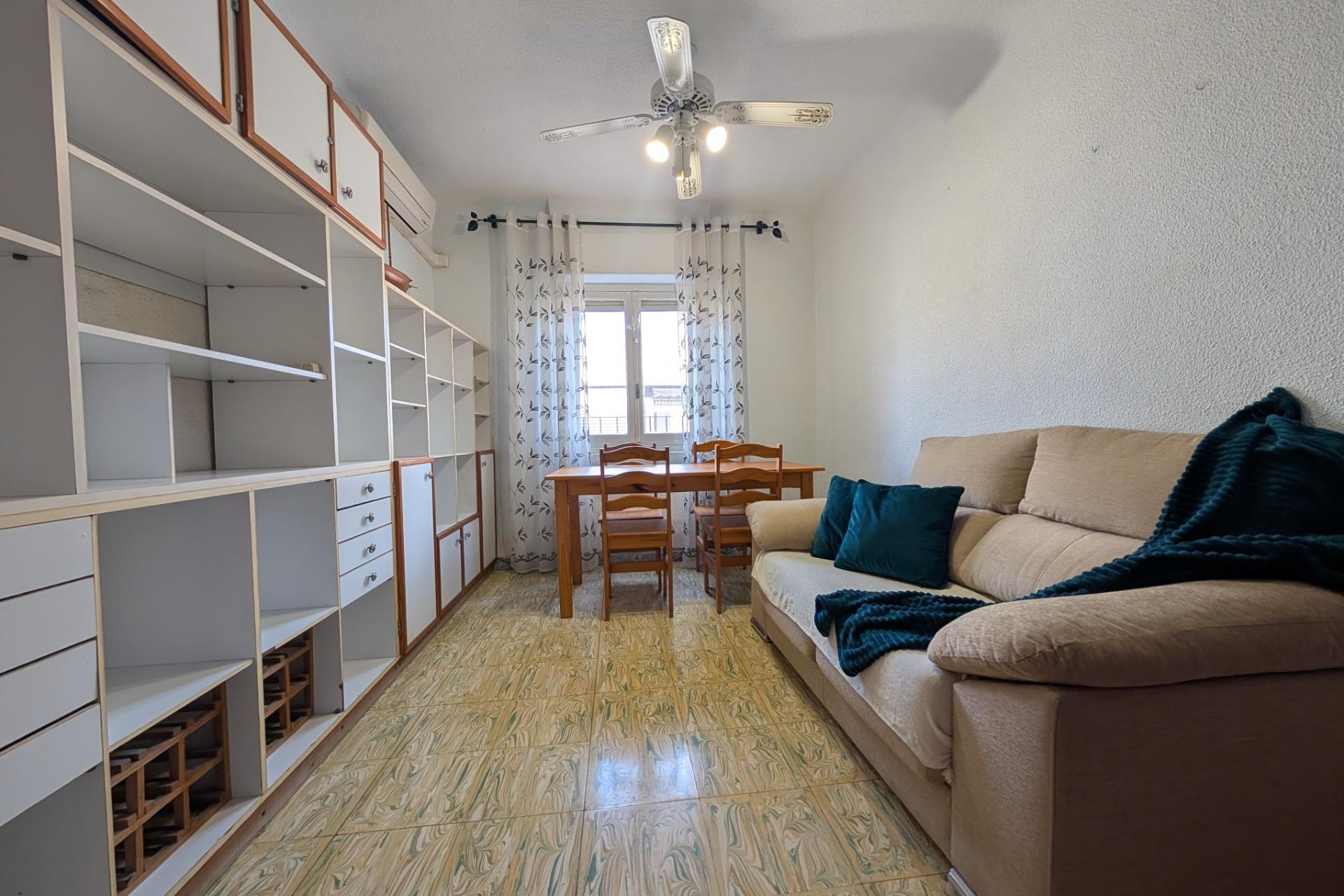 Resale - Apartment - Elche - Corte Ingles