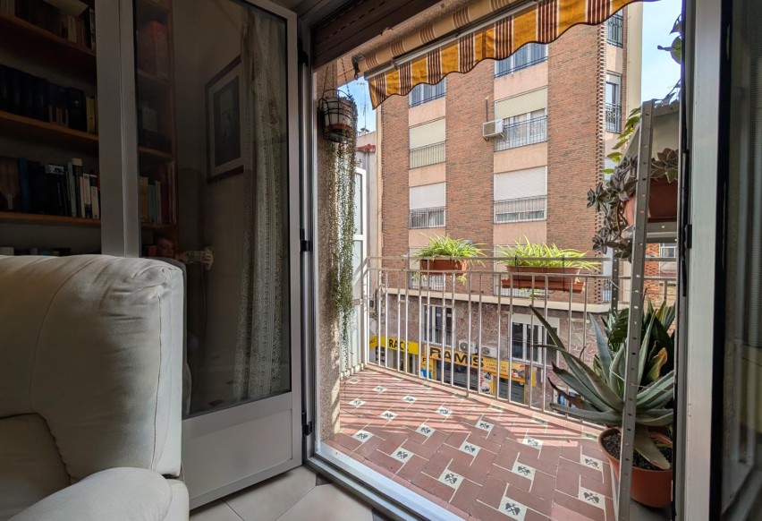 Resale - Apartment - Elche - Plaza Crevillente-Juzgados