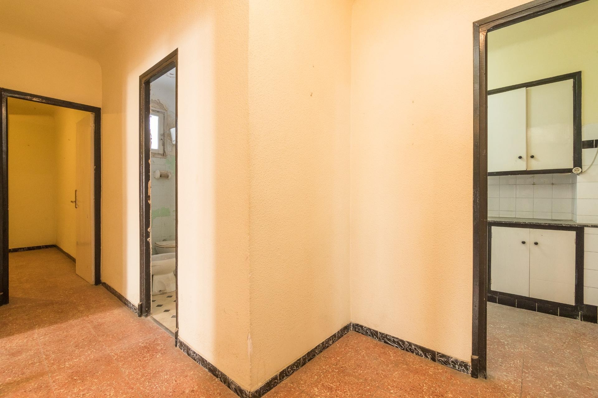 Resale - Apartment - Elche - Plaza Obispo Siuri