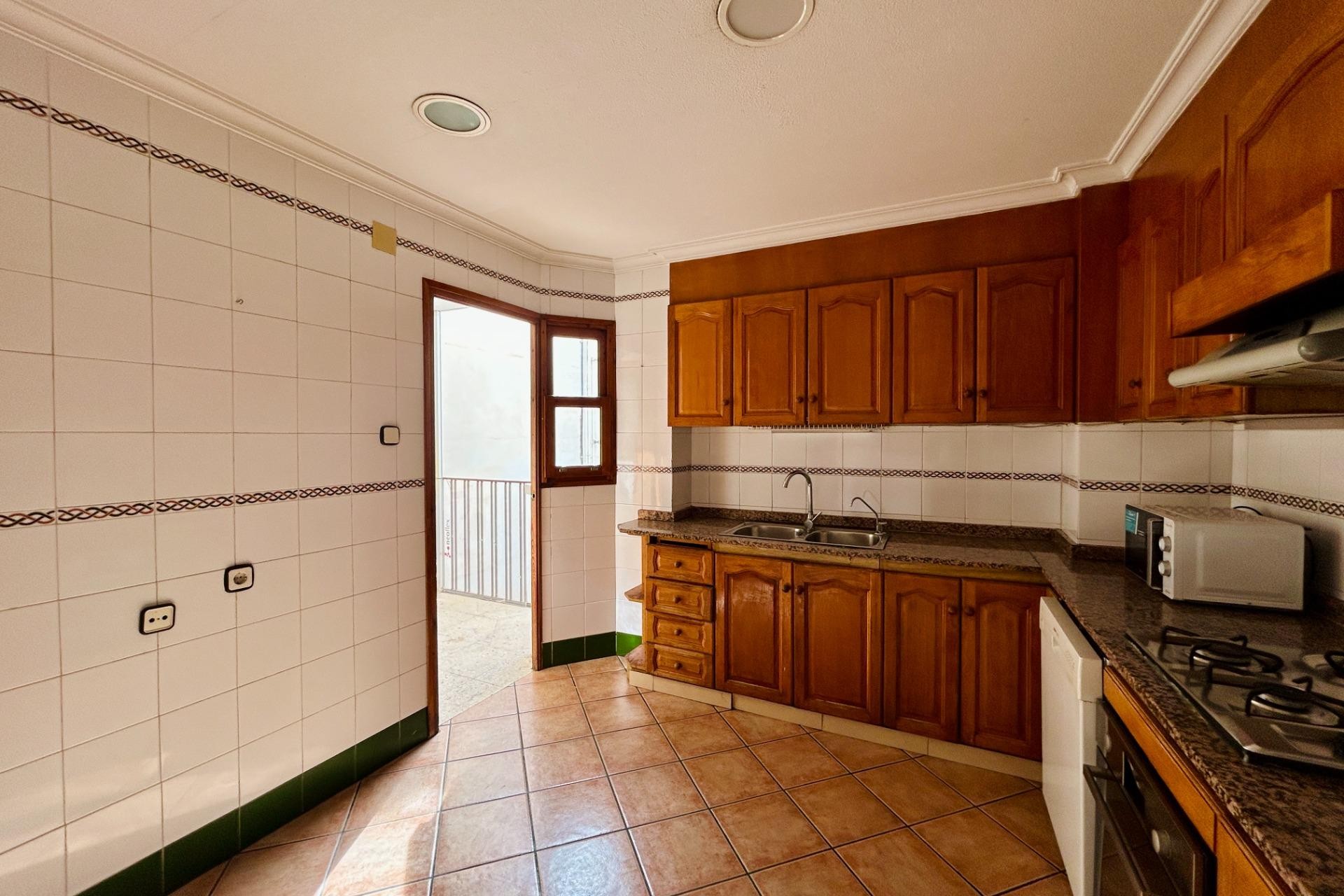 Resale - Apartment - Elche - Reina Victoria-Miguel Hernández