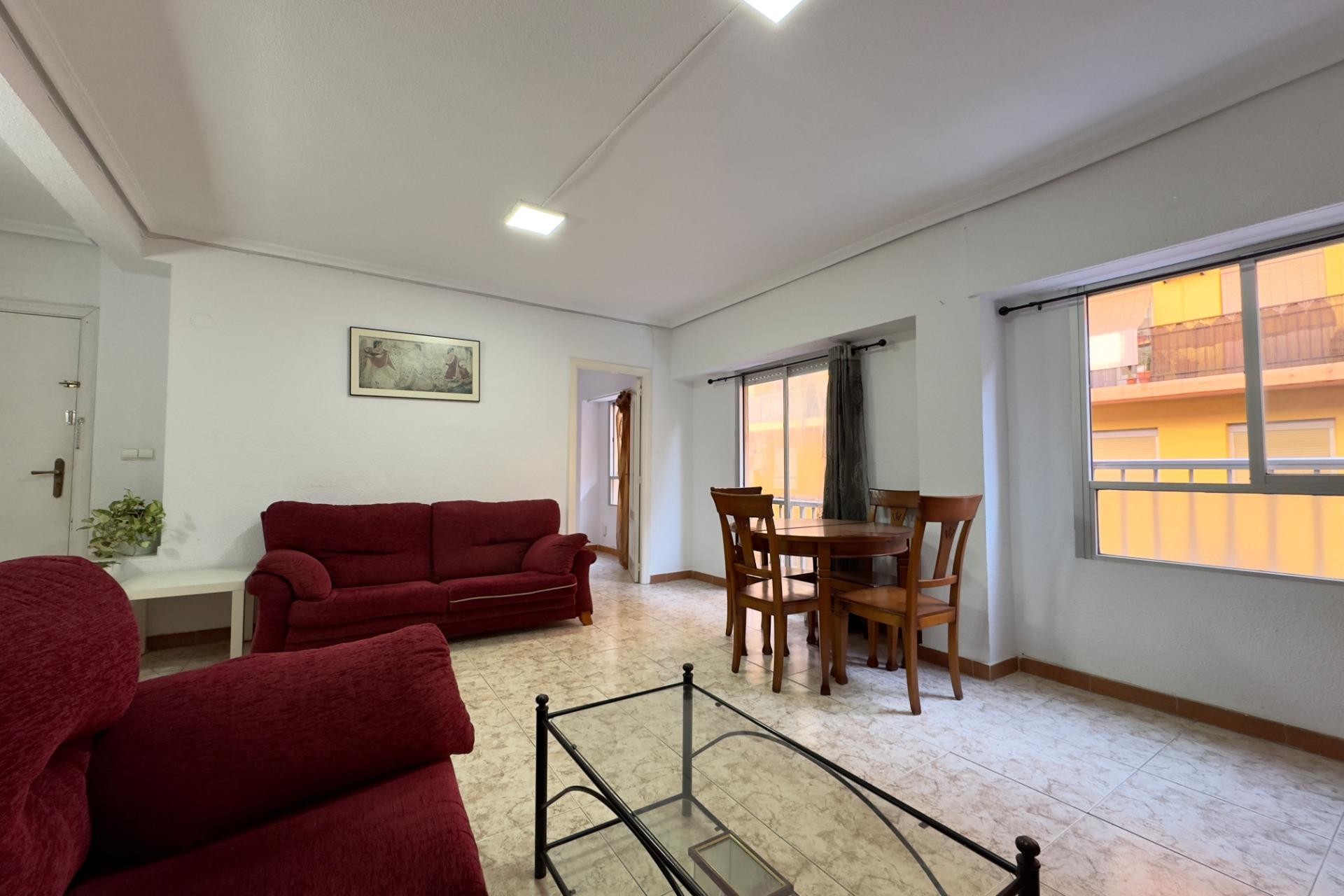 Resale - Apartment - Elche - San Crispín