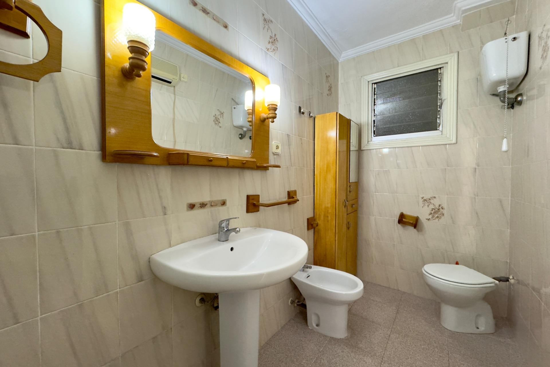 Resale - Apartment - Elche - San Crispín