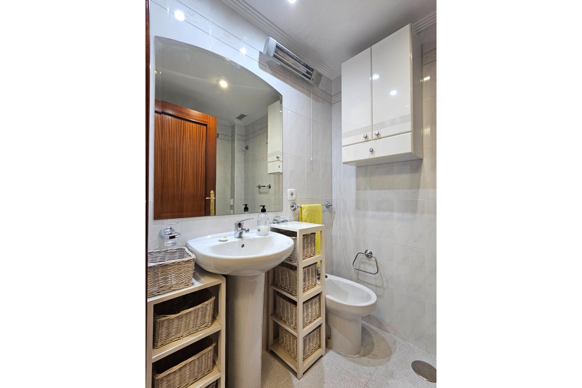 Resale - Apartment / flat - Alicante - Altozano