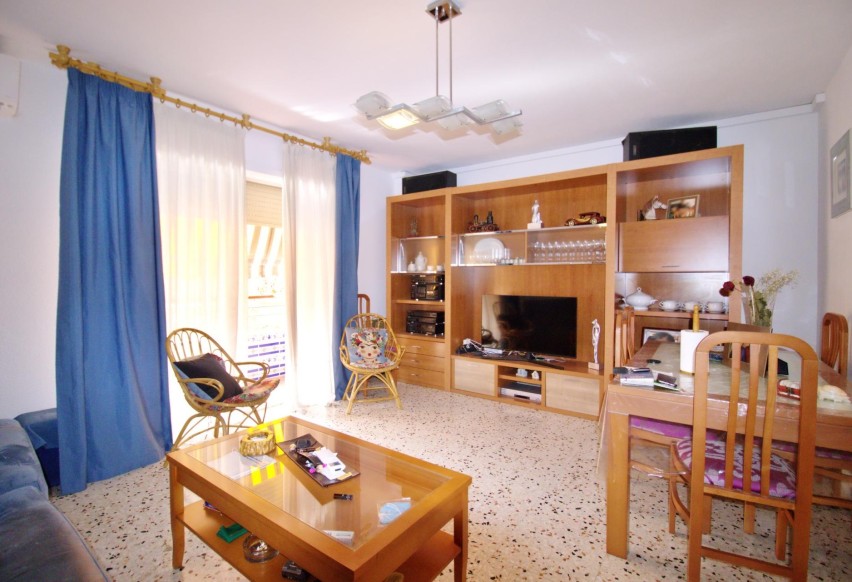 Resale - Apartment / flat - Alicante - Benalua