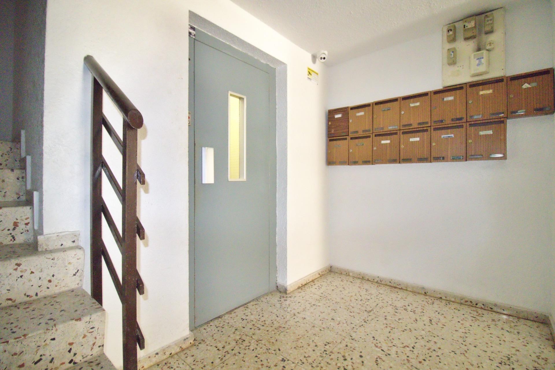 Resale - Apartment / flat - Alicante - Benalua