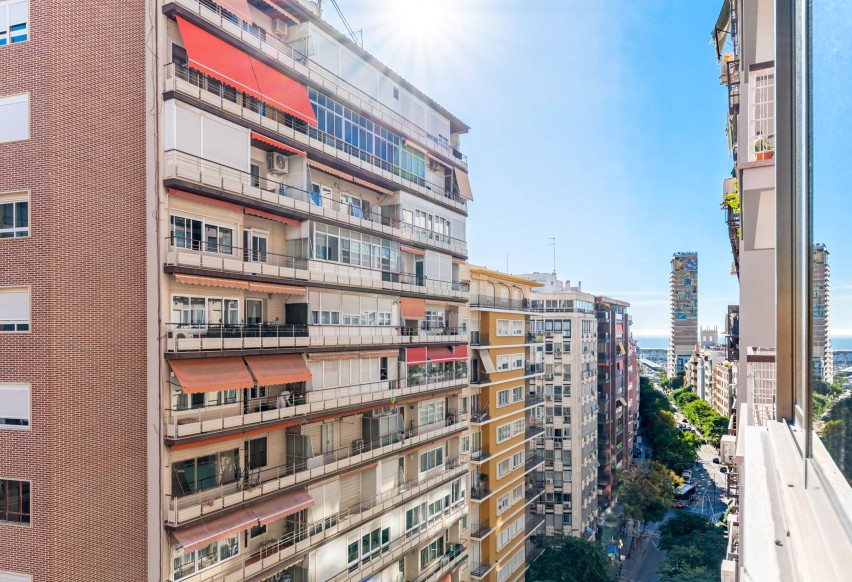 Resale - Apartment / flat - Alicante - Centro