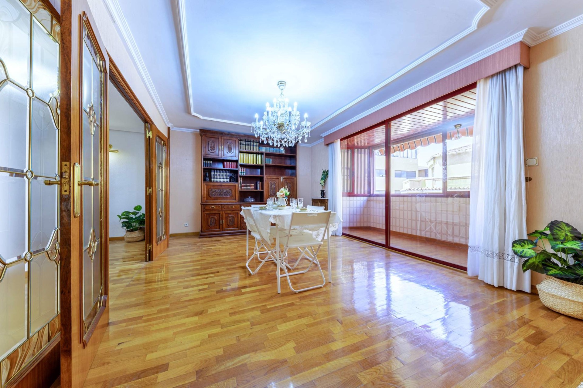 Resale - Apartment / flat - Alicante - Centro