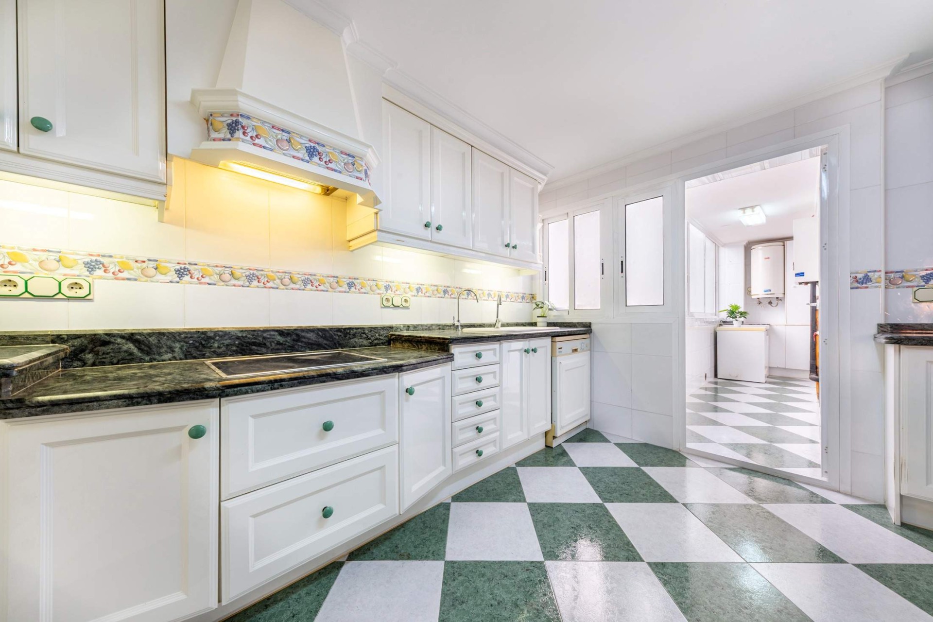 Resale - Apartment / flat - Alicante - Centro