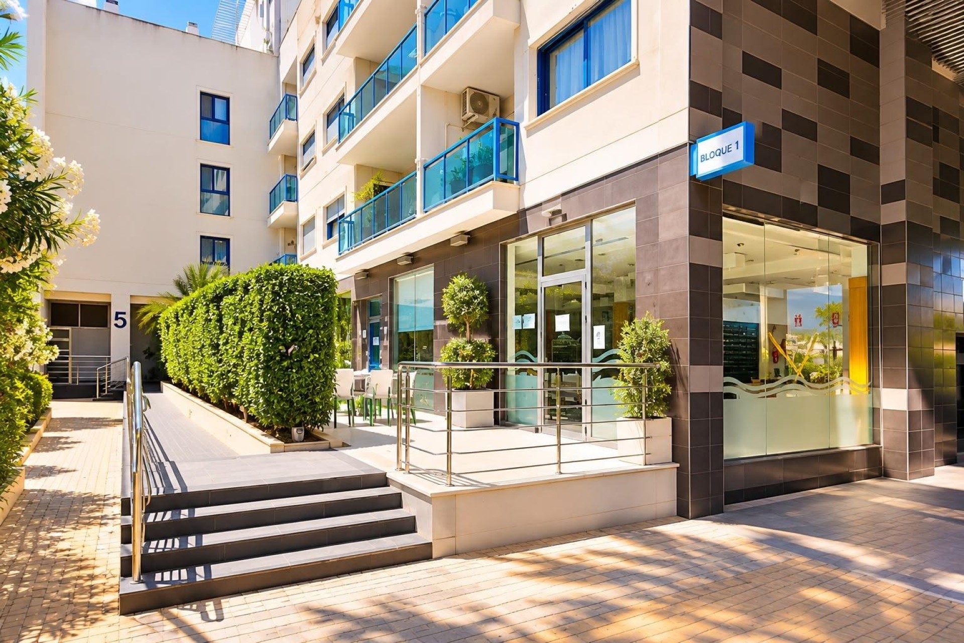 Resale - Apartment / flat - Alicante - El Palmeral-Urbanova-Tabarca