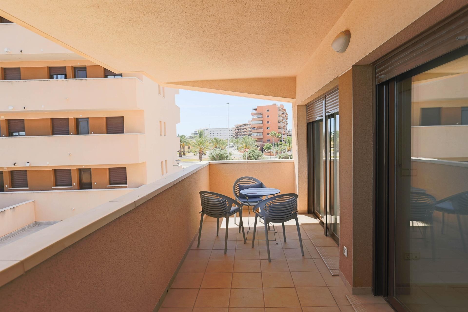 Resale - Apartment / flat - Arenales del Sol - Calle valladolid