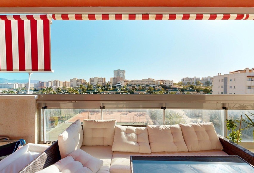 Resale - Apartment / flat - Arenales del Sol