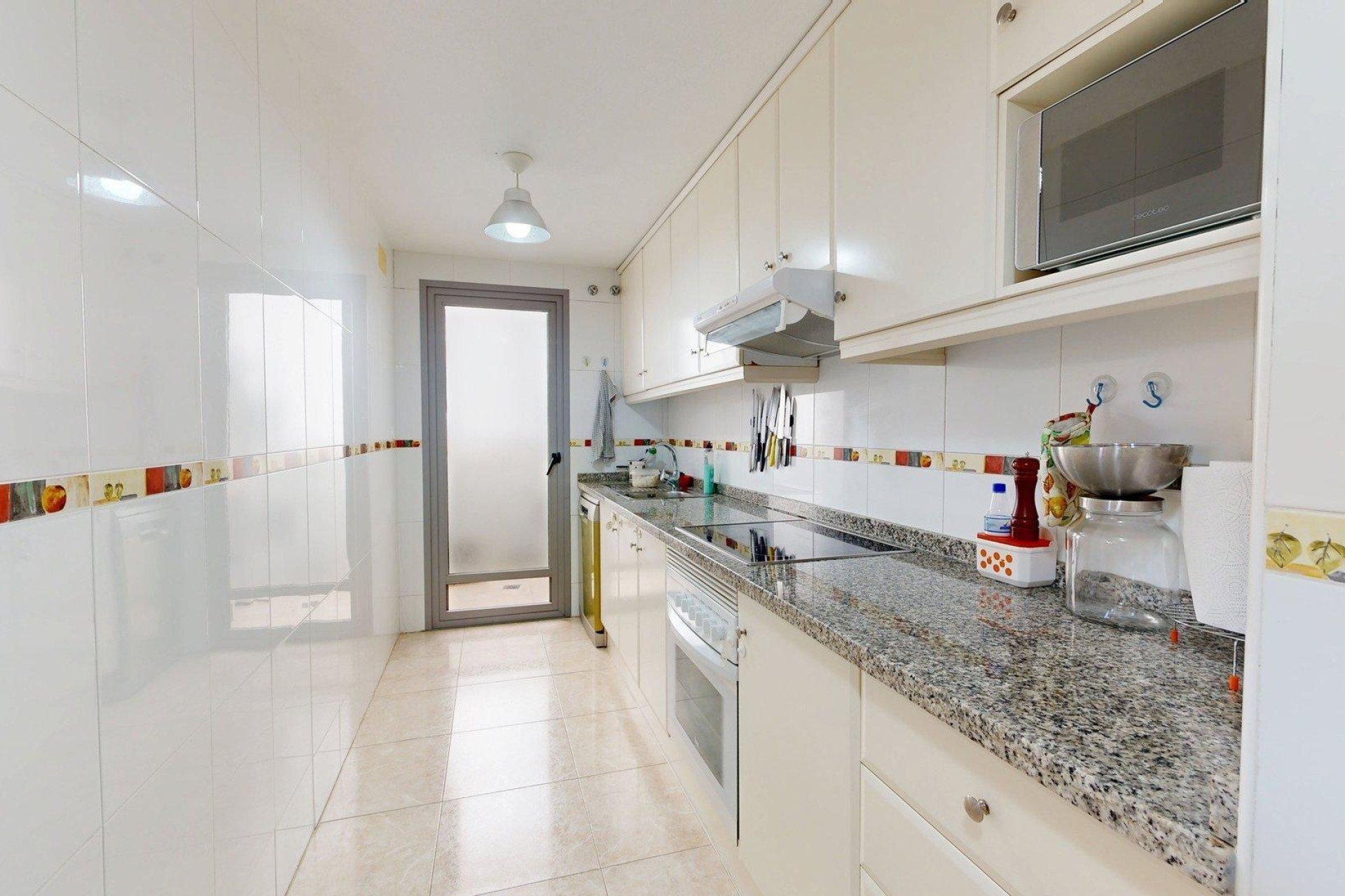 Resale - Apartment / flat - Arenales del Sol